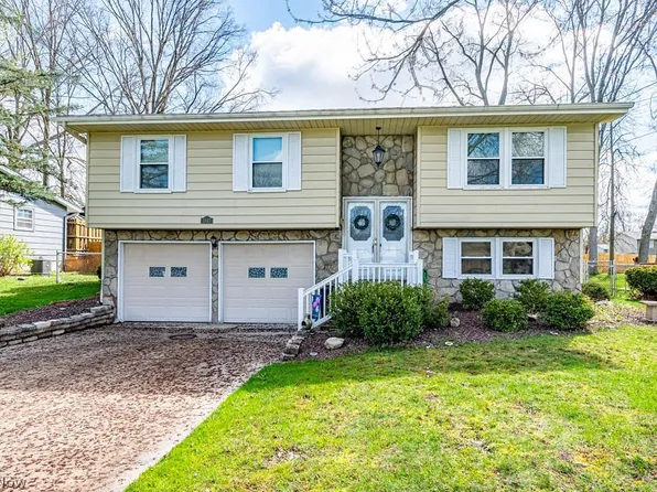 1847 Elm Trce, Youngstown, OH 44515