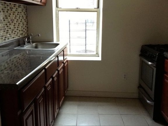 2nd image of 203 W 144th St APT 28