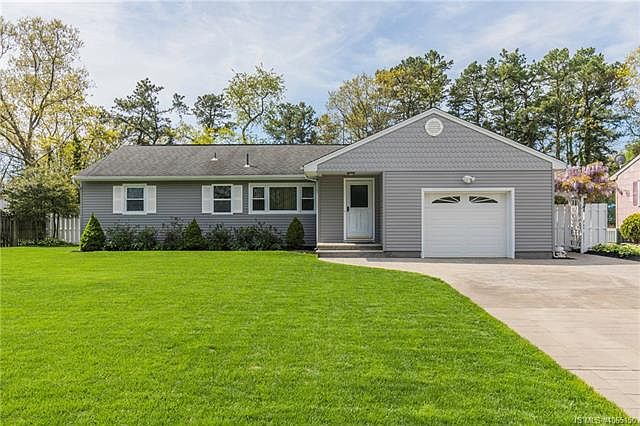 1st image of 59 Oak Hill Dr