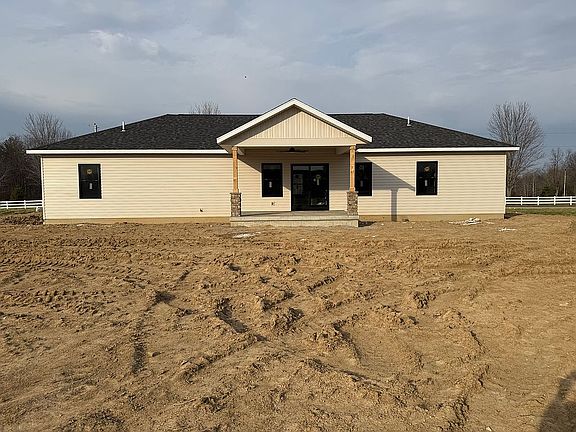 2nd image of 13147 N Country Club Rd