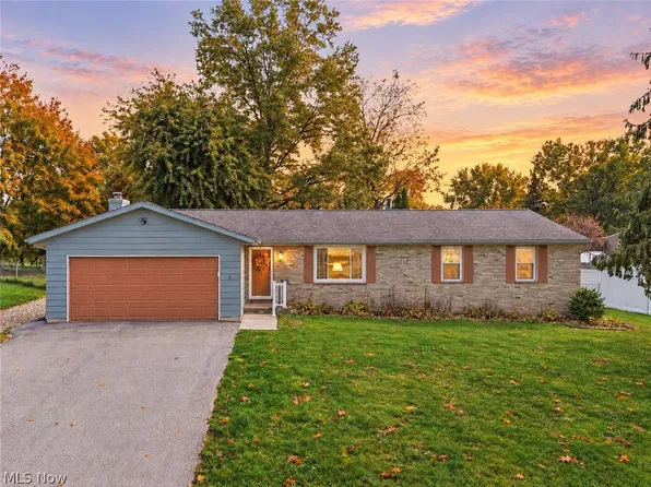 8508 Kellydale St NW, Massillon, OH 44646