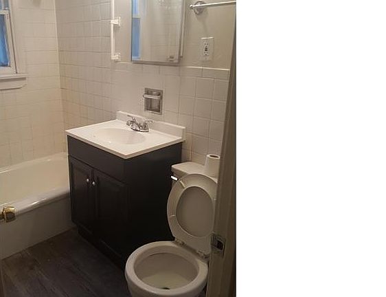 2nd image of 2021 Medford Ave