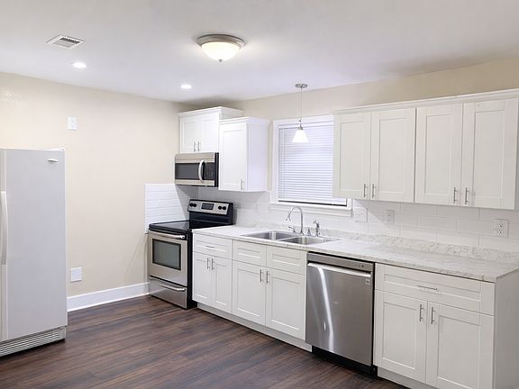 4th image of 124 Pierce Dr