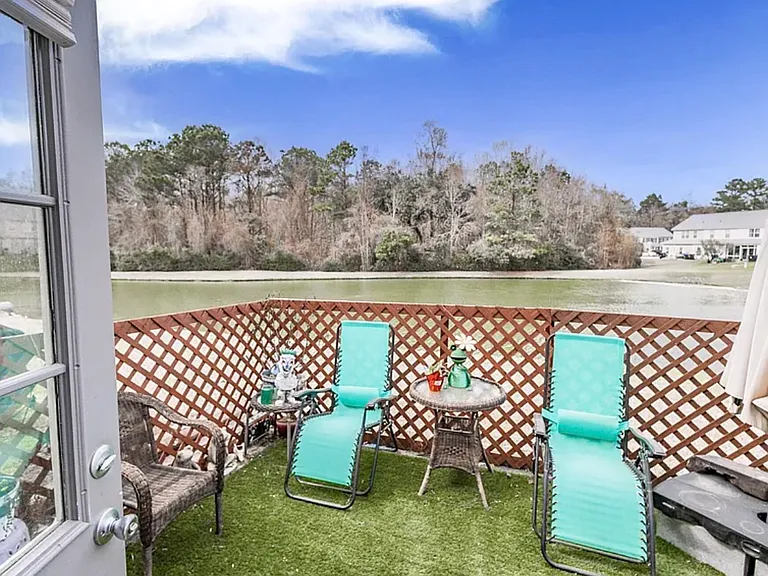 110 Black River Dr — Photo 10