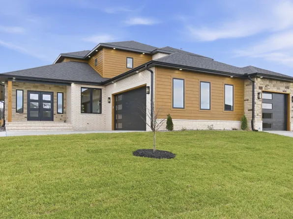 1772 E Cobblestone Drive, Ozark, MO 65721