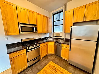 Rented by City Connections Realty