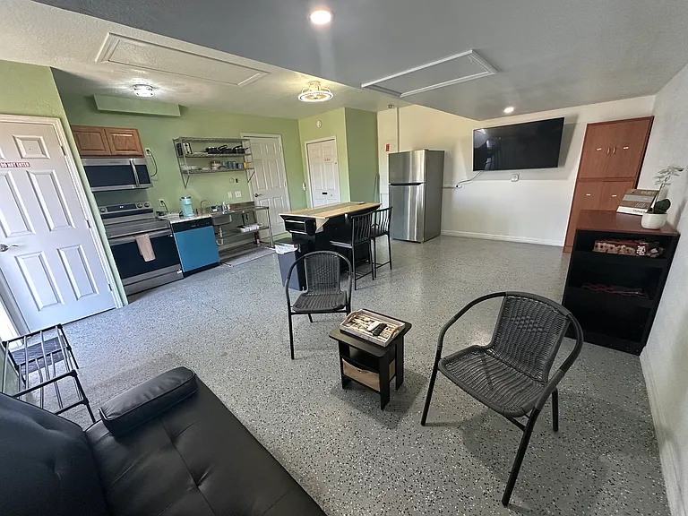 3131 Spikey Way #B — Photo 25