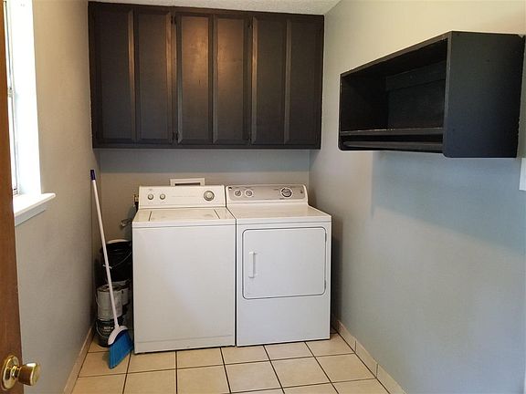 5th image of 1614 Northwood Dr