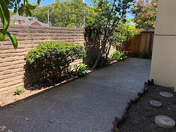 5th image of 1412 Palm Ave