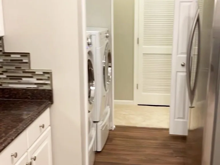 307 Tall Pines Ct #L — Photo 2