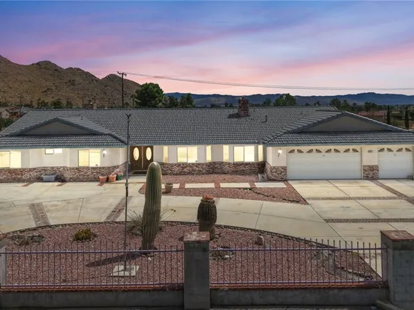 19311 Roanoke Rd, Apple Valley, CA 92307