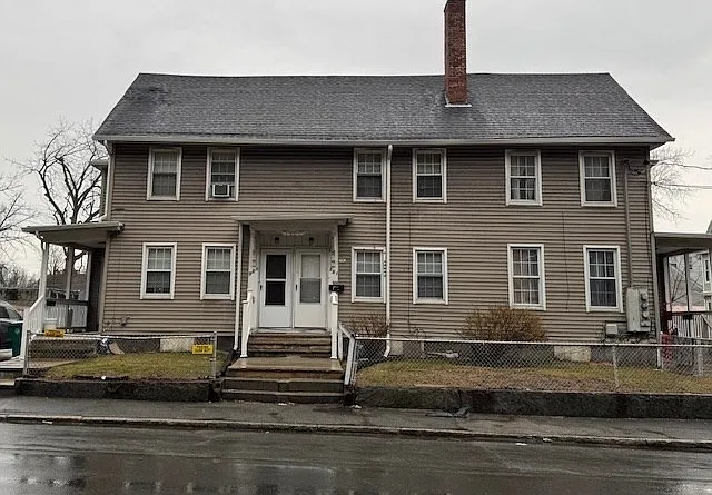277 E Merrimack St #1 — Photo 1
