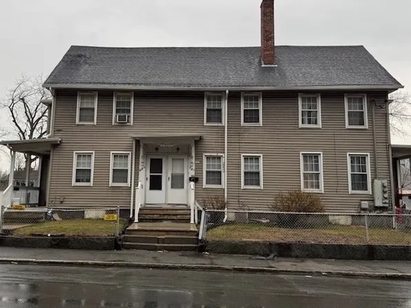 277 E Merrimack St #1, Lowell, MA 01852