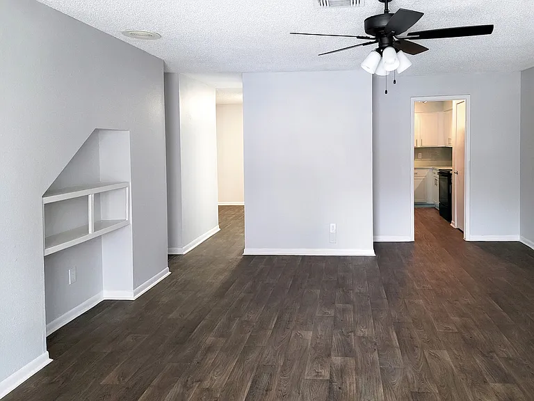 Lakebridge Townhomes — Photo 23