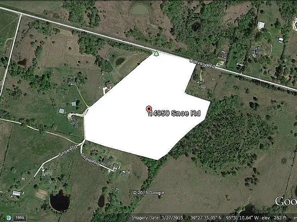 14950 Snoe Rd, Willis, TX 77318