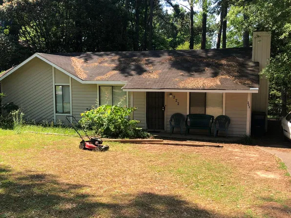 222 Peartree Ln, Riverdale, GA 30274