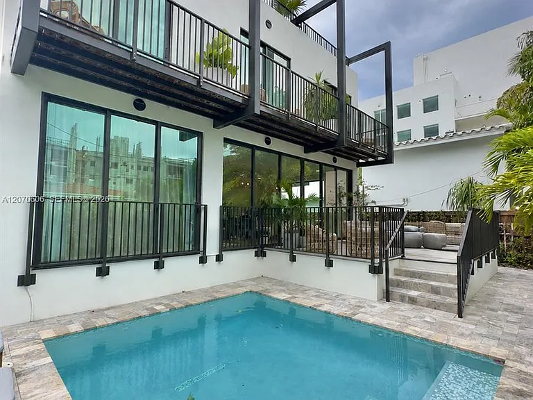 1320 Flamingo Way — Photo 8