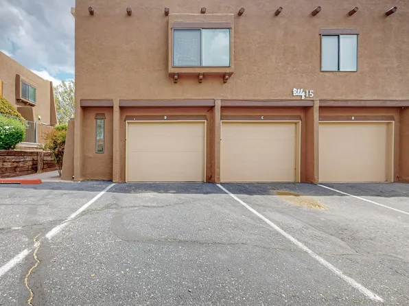 5801 Lowell St NE APT 15D, Albuquerque, NM 87111