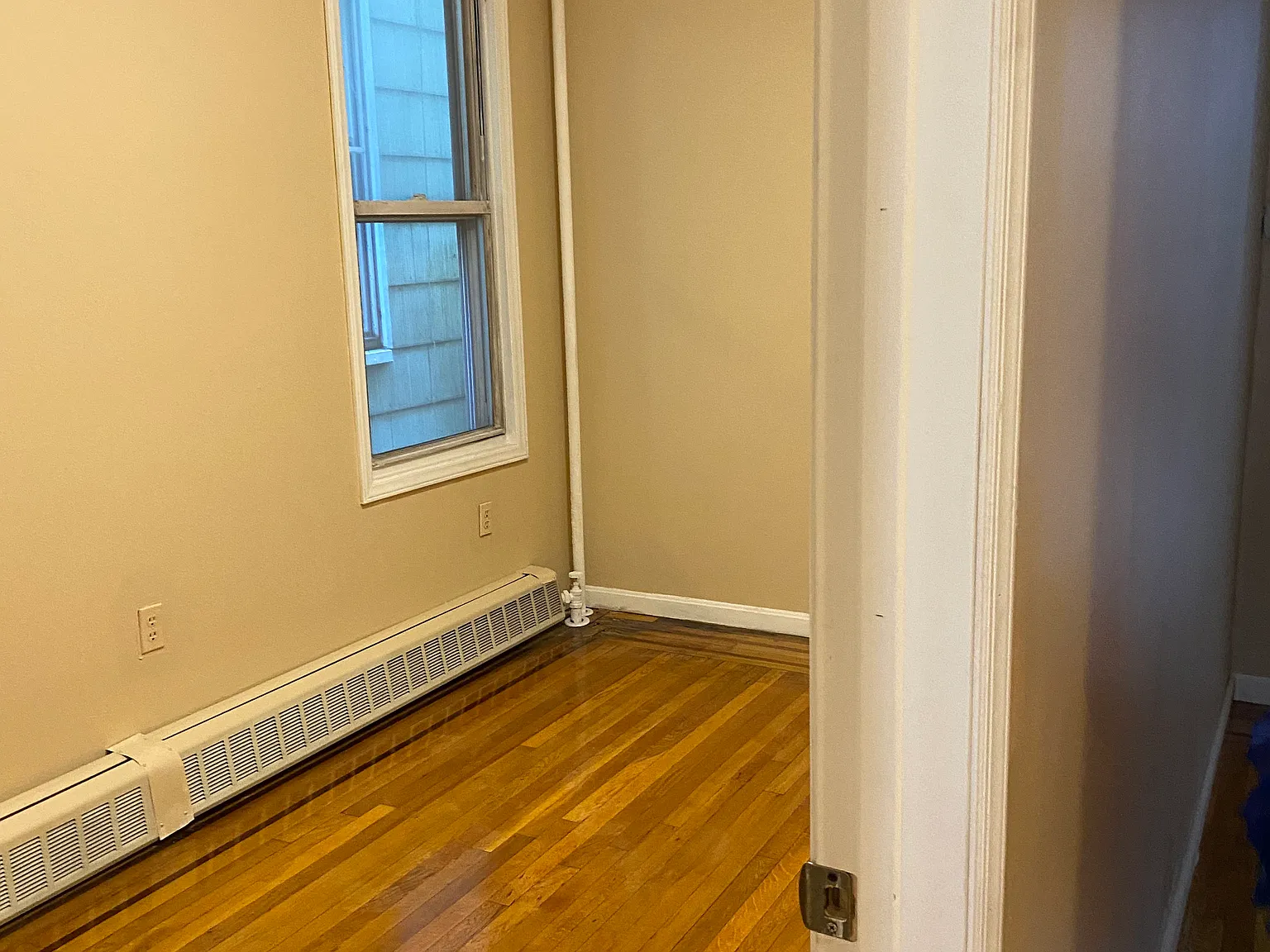 3 bed, 1500 sqft, $2,250 — Photo 3