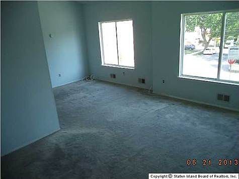 2nd image of 26B Julie Ct #26B