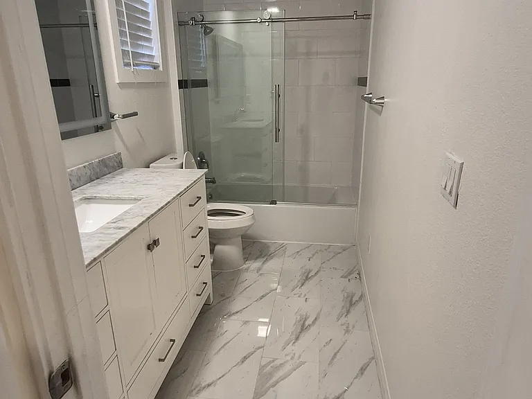 195 Oak Creek Blvd — Photo 11