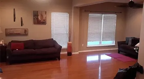 4 bed, 2.5 bath, 2496 sqft, $3,150 — Photo 3