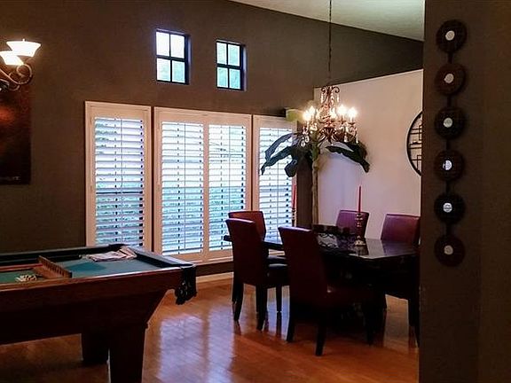 3rd image of 2708 Buckhorn Oaks Dr