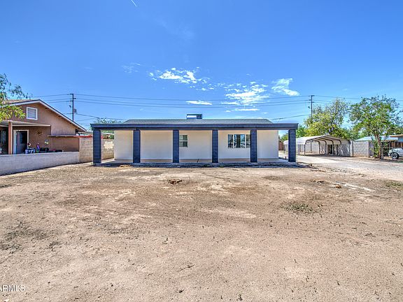 3rd image of 221 N TREKELL Road