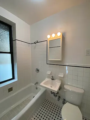 Rented by Corcoran | media 15