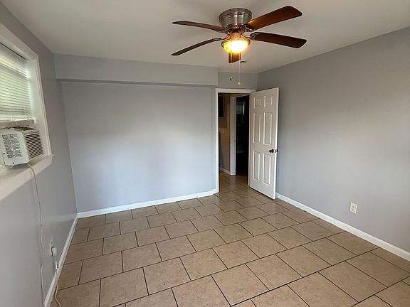 2nd image of 713 S Salcedo St #1