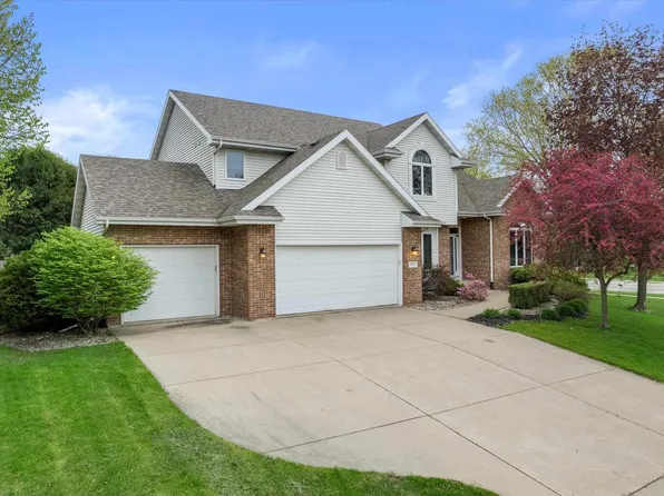 911 Eddington Drive, Sun Prairie, WI 53590