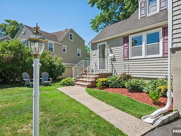3rd image of 40 Elmwood Road Florham Park