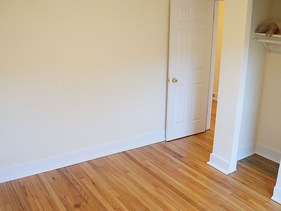 3rd image of 2330 N Spaulding Ave #839