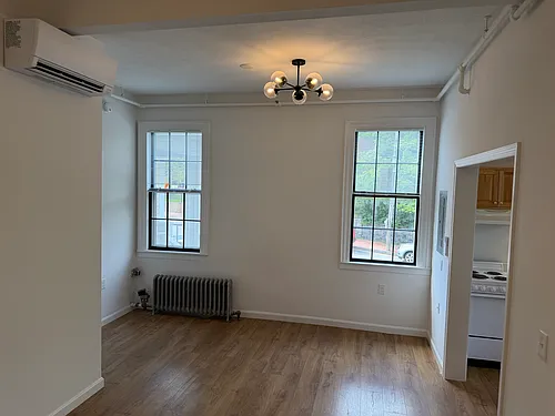 79 High St #1C Photo 1