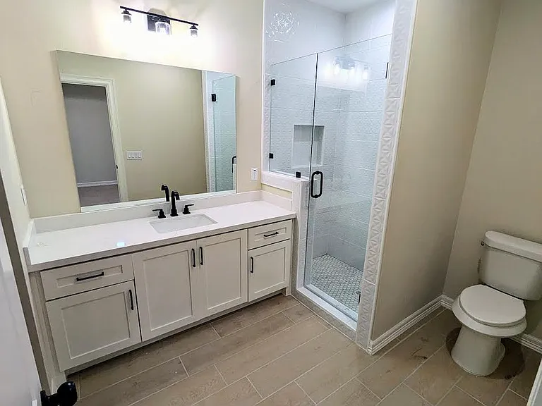 2108 Cassandra St #4 — Photo 6