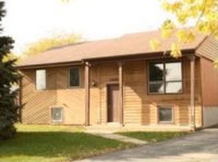 2008 Highview Ct, Beloit, WI 53511