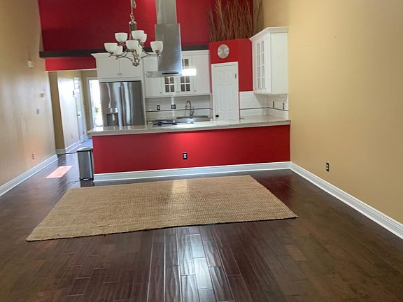 3rd image of 3551 Daylily Ln