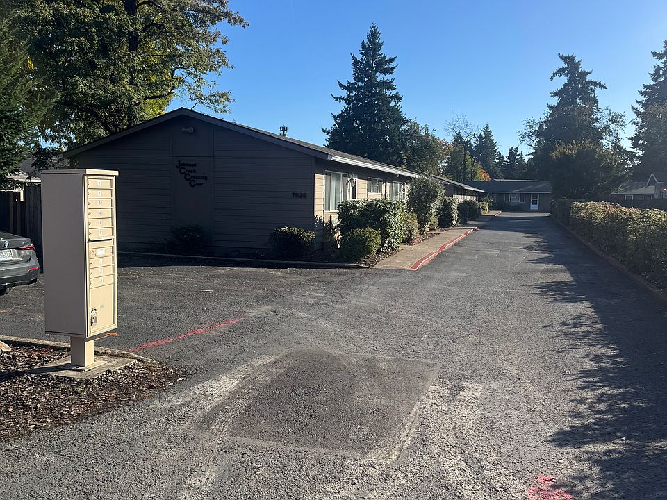 1st image of 7926 SE Johnson Creek Blvd APT 1