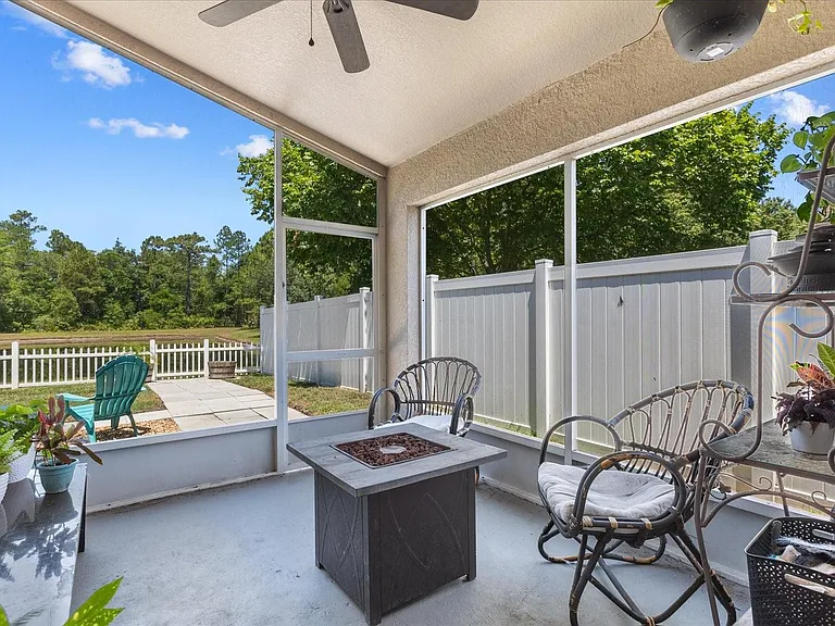 1722 Palmetto Pine Ln — Photo 9
