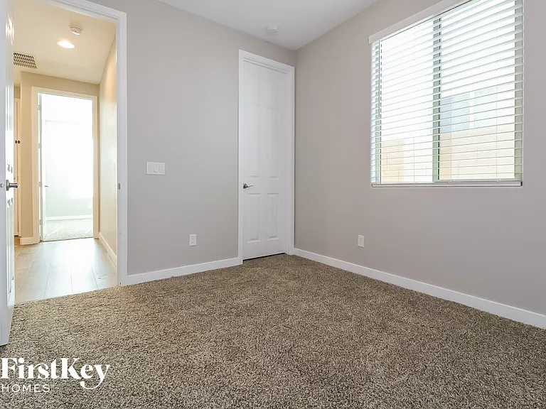 19690 W Turney Ave — Photo 7