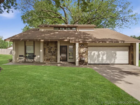 5505 S Ash Ave, Broken Arrow, OK 74011