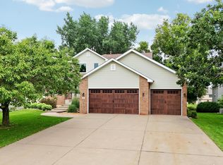 4200 Edinbrook Ter N, Brooklyn Park, MN 55443