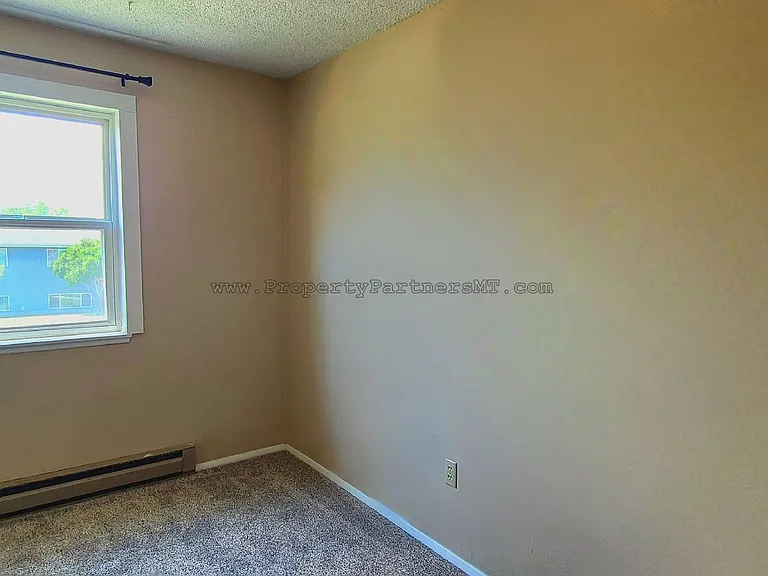 504 S 20th Ave — Photo 12