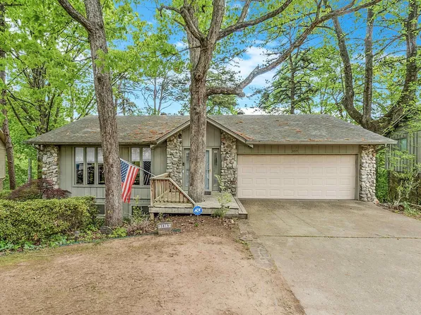 3019 Charter Oak Dr, Little Rock, AR 72227