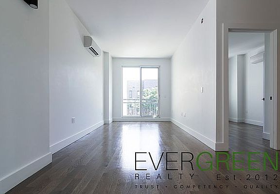 5th image of 319 19th St #7E