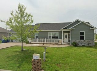 2806 E 17th St, Joplin, MO 64804