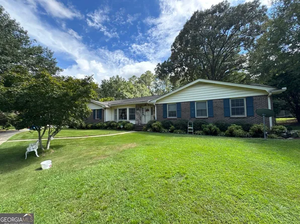 115 Ginger Cake Dr, Fayetteville, GA 30214
