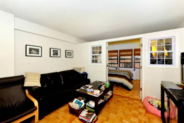 Rented by Town Residential | media 21