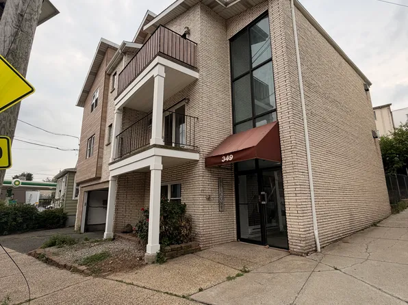 349 Gorge Rd, Cliffside Park, NJ