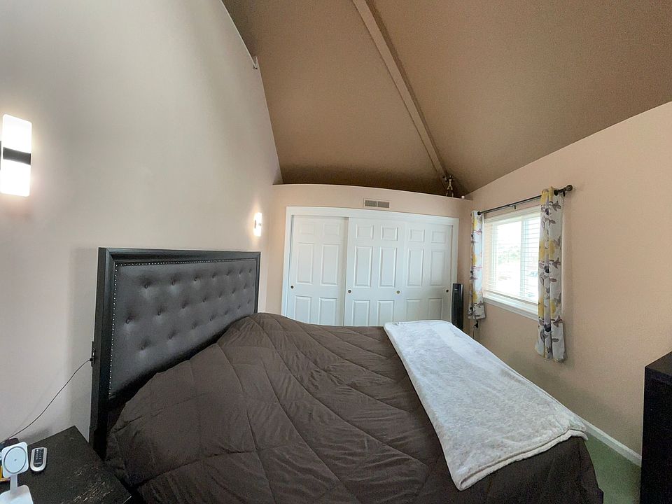 Master bedroom with lot of closet space. Attached with a loft and a private bath room